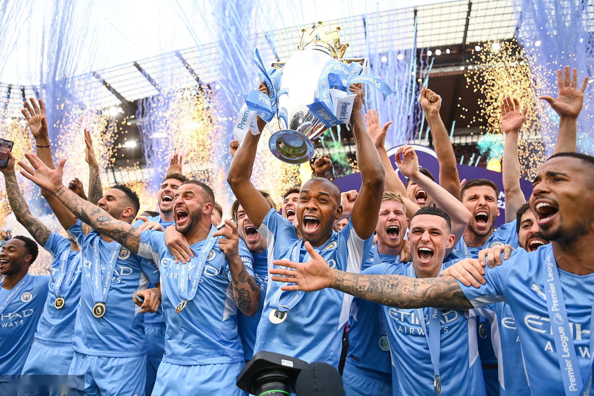 多项数据创历史 来看知识产权“高分答卷”.